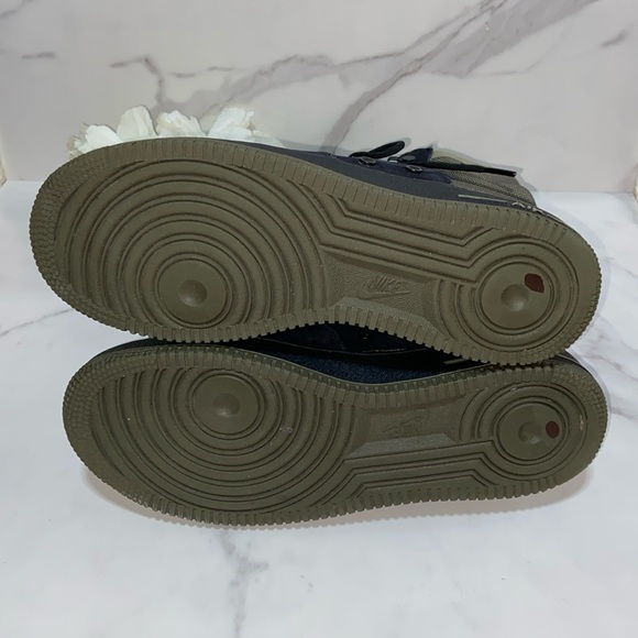 Nike Men's Sf Air Force 1 Black / Medium Olive Sneaker/Boot size 9 - Picture 13 of 17